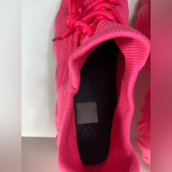 Women’s Pink Fashionable Lace Up Platform Sneakers size 10 - Picture 7 of 10